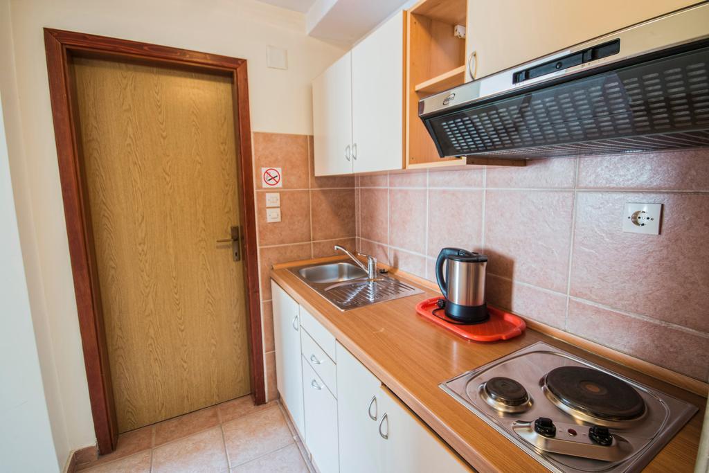 Aparthotel Castrum Novum Novigrad (Istria) Bilik gambar